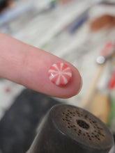 Load image into Gallery viewer, Peppermint pearl