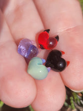 Load image into Gallery viewer, Horny Heart