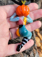 Load image into Gallery viewer, UV Pumpkin Queen pendant