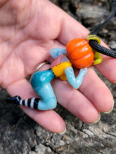 Load image into Gallery viewer, UV Pumpkin Queen pendant