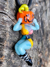 Load image into Gallery viewer, UV Pumpkin Queen pendant