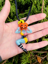 Load image into Gallery viewer, UV Pumpkin Queen pendant