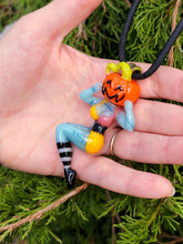 Load image into Gallery viewer, UV Pumpkin Queen pendant
