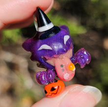 Load image into Gallery viewer, Halloween Haunter pendant