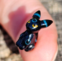 Load image into Gallery viewer, Shiny Umbreon pearl