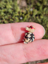 Load image into Gallery viewer, Krokorok pearl