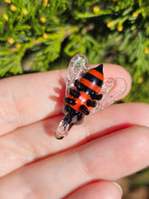 Load image into Gallery viewer, UV Halloween Bee pendant