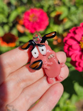 Load image into Gallery viewer, Courage pendant