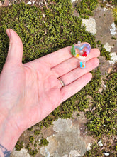 Load image into Gallery viewer, Mudkip pendant