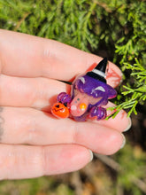 Load image into Gallery viewer, Halloween Haunter pendant