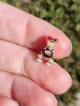 Load image into Gallery viewer, Krokorok pearl