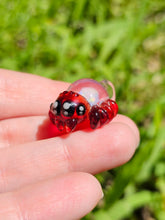 Load image into Gallery viewer, UV Spider pendant