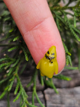 Load image into Gallery viewer, Oogie Boogie pearl