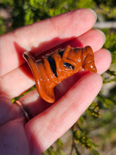 Load image into Gallery viewer, Sorting Hat J tip pendant