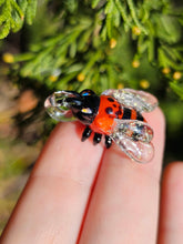 Load image into Gallery viewer, UV Halloween Bee pendant