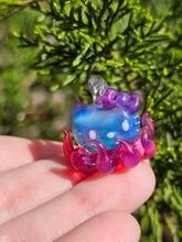 Load image into Gallery viewer, Octopus HK pendant
