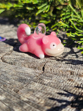 Load image into Gallery viewer, Slowpoke pendant