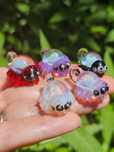 Load image into Gallery viewer, UV Spider pendant