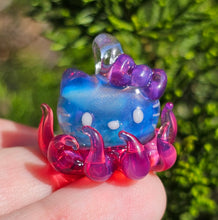 Load image into Gallery viewer, Octopus HK pendant