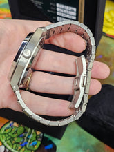 Load image into Gallery viewer, ELBO watch - 3 styles