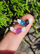 Load image into Gallery viewer, Winged Heart pearl