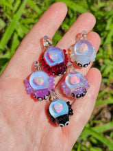 Load image into Gallery viewer, UV Spider pendant