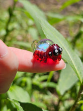 Load image into Gallery viewer, UV Spider pendant