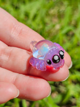 Load image into Gallery viewer, UV Spider pendant