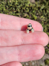 Load image into Gallery viewer, Krokorok pearl