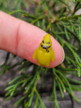 Load image into Gallery viewer, Oogie Boogie pearl