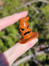 Load image into Gallery viewer, Sorting Hat J tip pendant