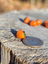 Load image into Gallery viewer, Peach Pearl