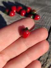 Load image into Gallery viewer, Strawberry pearl