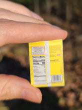 Load image into Gallery viewer, Funyuns pearl set