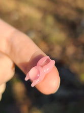 Load image into Gallery viewer, Pink Bunny Ears pearl