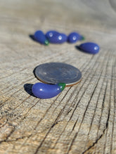 Load image into Gallery viewer, Eggplant pearl