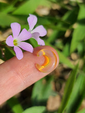 Load image into Gallery viewer, Moon pearl