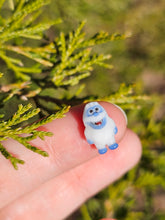 Load image into Gallery viewer, Abominable Snowman - RESERVED for @squirrel_glass
