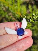 Load image into Gallery viewer, Navi pendant
