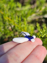 Load image into Gallery viewer, Navi pendant
