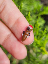 Load image into Gallery viewer, Mr. Hankey pearl
