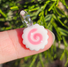 Load image into Gallery viewer, Fish cake pendant
