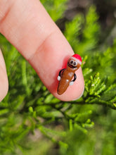 Load image into Gallery viewer, Mr. Hankey pearl
