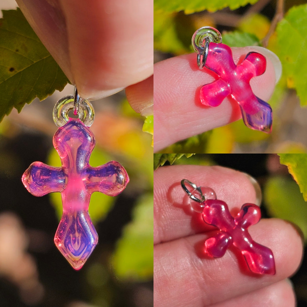 Telemagenta Cross pendant