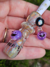 Load image into Gallery viewer, Member Berry J Tip/one hitter dichro &amp; opals
