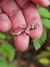 Load image into Gallery viewer, Clear cross pendant with gold heart
