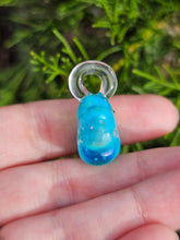 Load image into Gallery viewer, Crushed Opal Meta Terrania Ditto pendant
