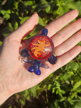 Load image into Gallery viewer, Ice &amp; fire Munster stash pendant
