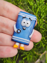 Load image into Gallery viewer, Towelie pendant
