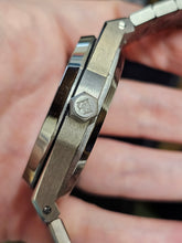 Load image into Gallery viewer, ELBO watch - 3 styles
